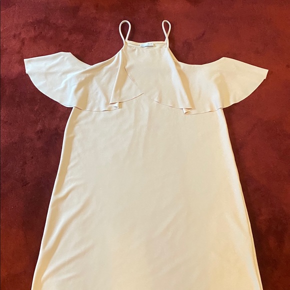 Zara beautiful as new dress - Picture 2 of 5